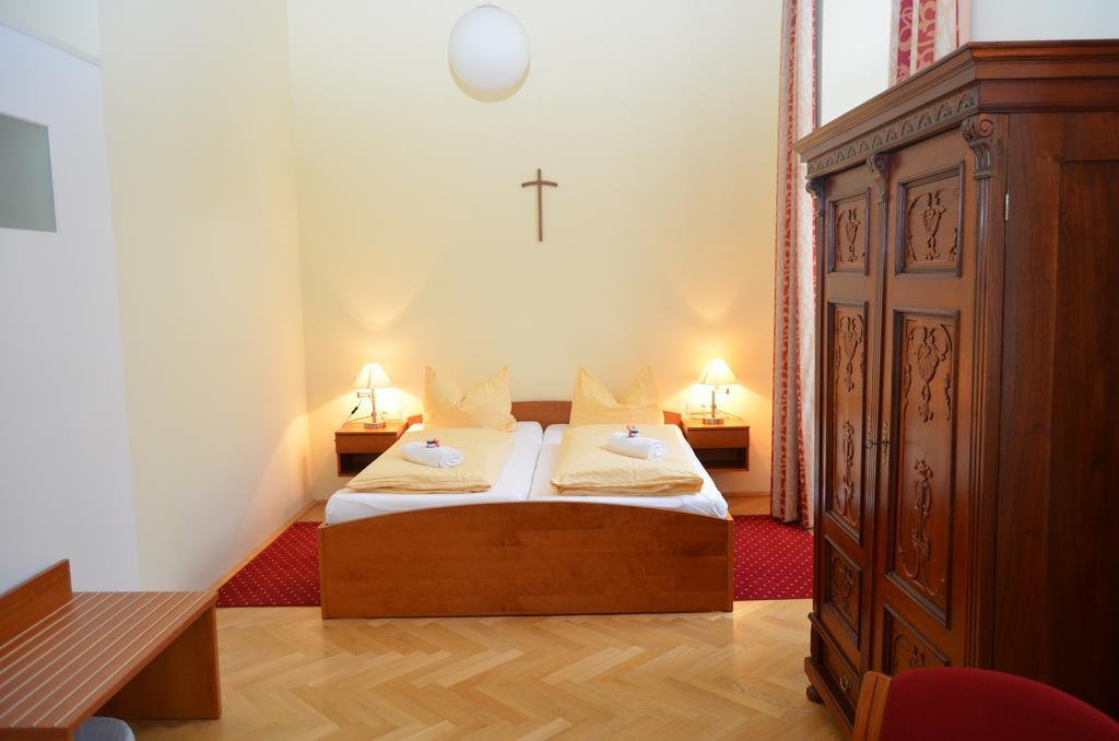 Gastehaus Im Priesterseminar Salzburg Cameră foto